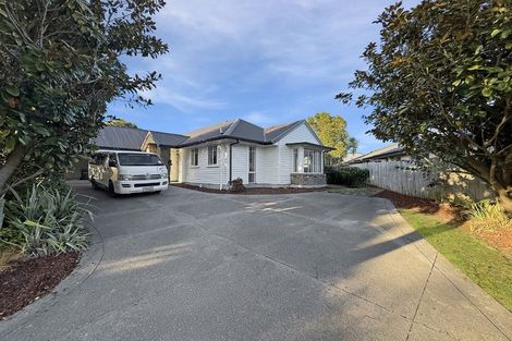 Photo of property in 1 Globe Bay Drive, Templeton, Christchurch, 8042