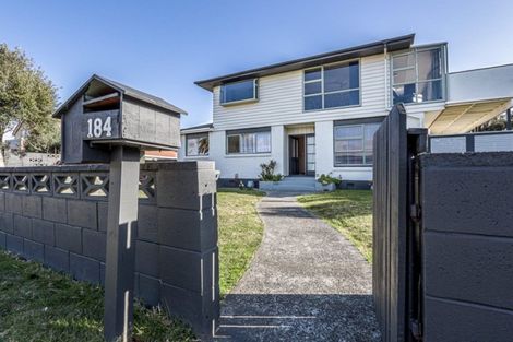 Photo of property in 184 Manly Street, Paraparaumu Beach, Paraparaumu, 5032