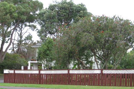 Photo of property in 273 Royal Road, Massey, Auckland, 0614