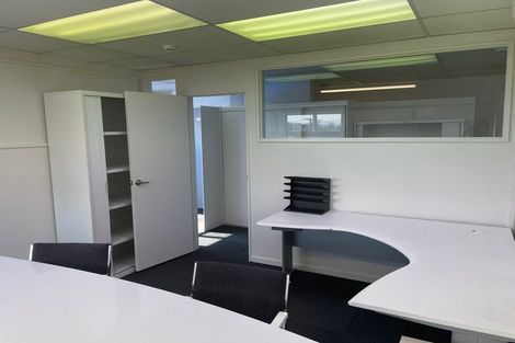 Photo of property in 41a Sawyers Arms Road, Northcote, Christchurch, 8052