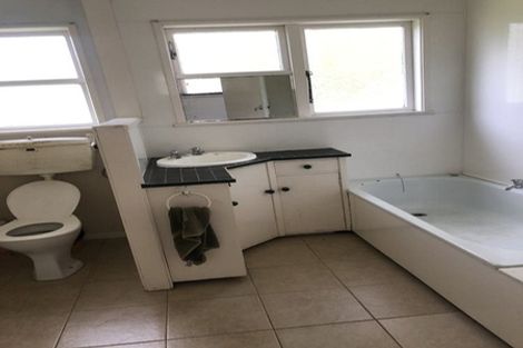 Photo of property in 51 Whitford Park Road, Whitford, Howick, 2571