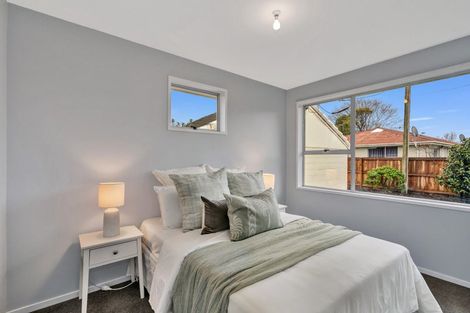 Photo of property in 76a Englefield Road, Northwood, Christchurch, 8051