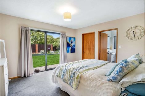 Photo of property in 16 Lancewood Drive, Halswell, Christchurch, 8025