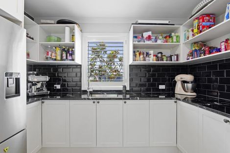 Photo of property in 72 Georgina Street, Marshland, Christchurch, 8083