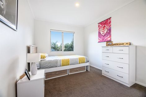 Photo of property in 6 San Bernadino Drive, Henderson, Auckland, 0612