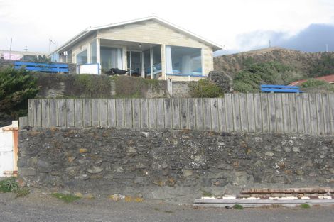 Photo of property in 2 Pingau Street, Paekakariki, 5034