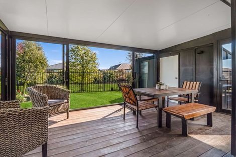 Photo of property in 10 Koreke Lane, Halswell, Christchurch, 8025