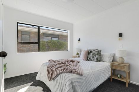 Photo of property in 13 Tukapa Street, Westown, New Plymouth, 4310