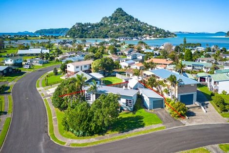Photo of property in 2 Norfolk Place, Tairua, 3508