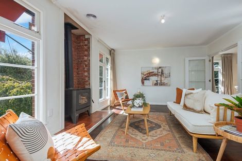 Photo of property in 162 Victoria Avenue, Hokowhitu, Palmerston North, 4410