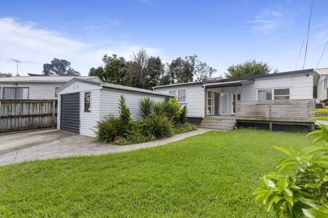 Photo of property in 2 Matai Road, Stanmore Bay, Whangaparaoa, 0932