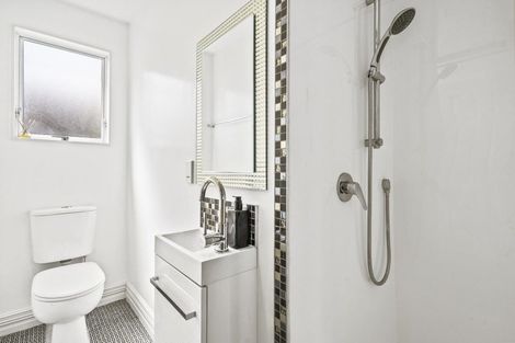 Photo of property in 1/38 Kings Crescent, Hutt Central, Lower Hutt, 5010