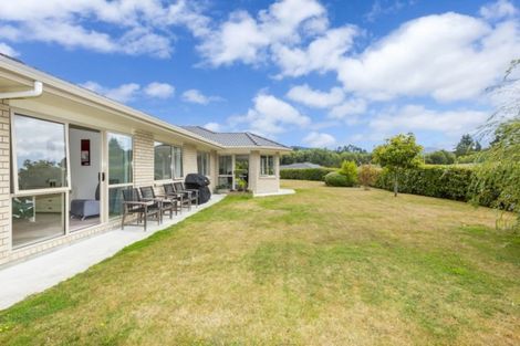 Photo of property in 12 Opal Avenue, Timberlea, Upper Hutt, 5018