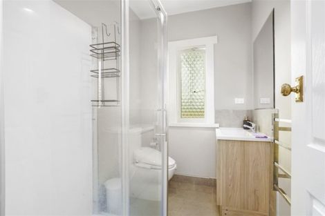 Photo of property in 52 Te Aroha Street, Hamilton East, Hamilton, 3216