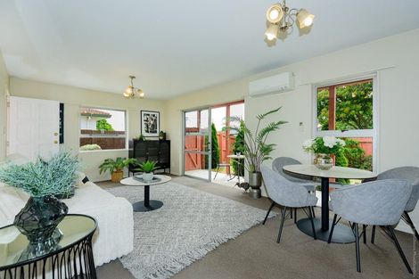 Photo of property in 1/80 Veitches Road, Casebrook, Christchurch, 8051
