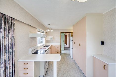 Photo of property in 43 Holyrood Street, Taradale, Napier, 4112