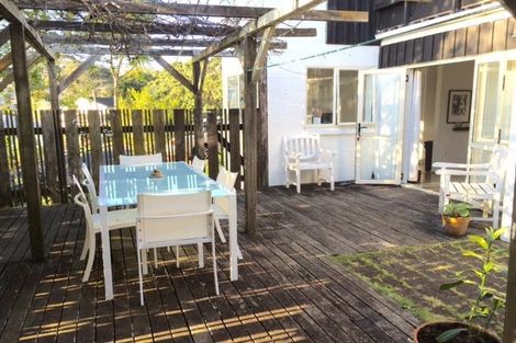 Photo of property in 13 Rossmore Terrace, Murrays Bay, Auckland, 0630