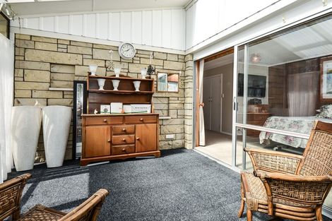 Photo of property in 27 Yvonne Street, Melville, Hamilton, 3206