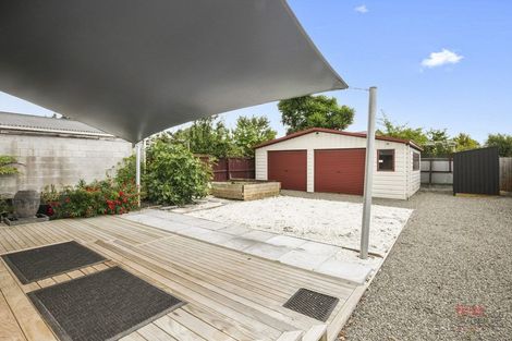 Photo of property in 12 Highbury Place, Avonside, Christchurch, 8061