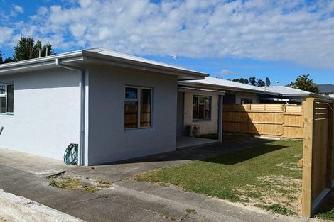 Photo of property in 24-26 Freyberg Street, Roslyn, Palmerston North, 4414