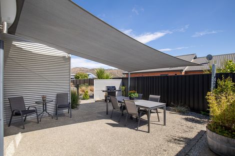 Photo of property in 25 Albert Drive, Clyde, 9330