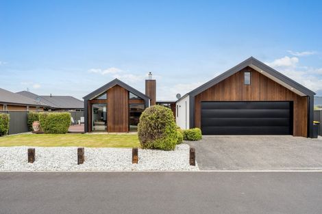 Photo of property in 15 Anderton Crescent, Mosgiel, 9024