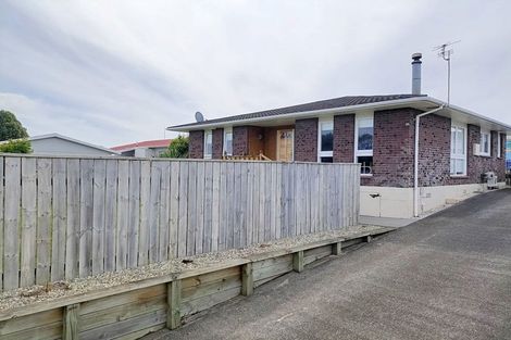 Photo of property in 7 Oleander Place, Bell Block, New Plymouth, 4312