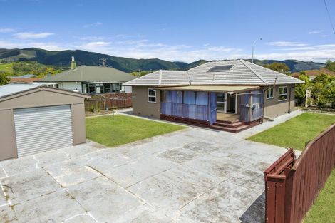 Photo of property in 55 Songer Street, Stoke, Nelson, 7011