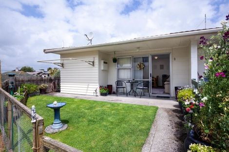 Photo of property in 232/3a Carrington Street, Vogeltown, New Plymouth, 4310
