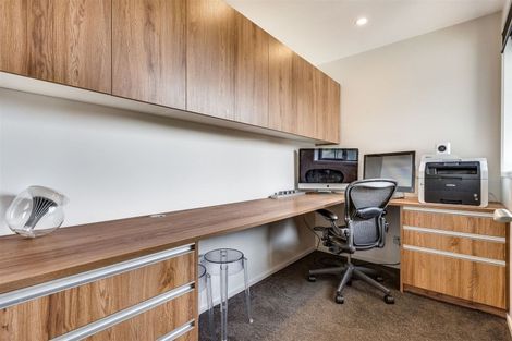 Photo of property in 62a Straven Road, Fendalton, Christchurch, 8014