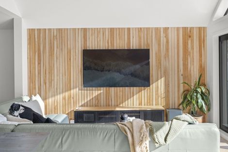 Photo of property in 56b Marine Parade, Mount Maunganui, 3116