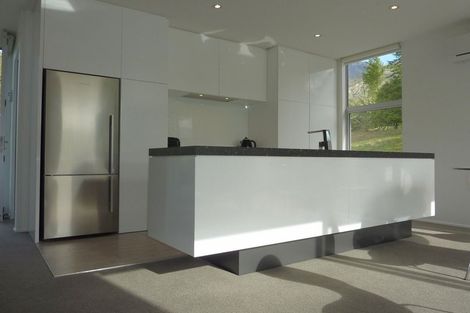 Photo of property in 7 Widgeon Place, Lake Hayes, Queenstown, 9304