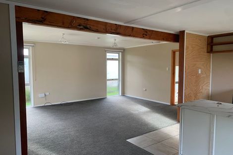 Photo of property in 34 Ongo Road, Hunterville, 4730