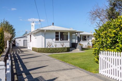 Photo of property in 4 Madden Place, Solway, Masterton, 5810