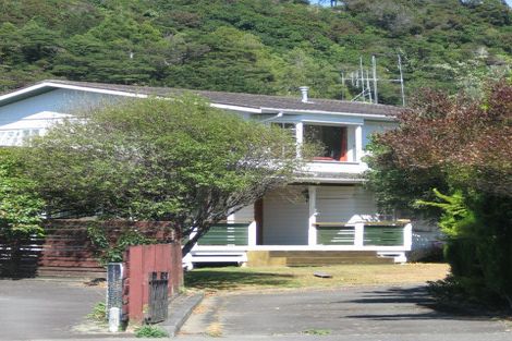 Photo of property in 19 Beryl Grove, Birchville, Upper Hutt, 5018