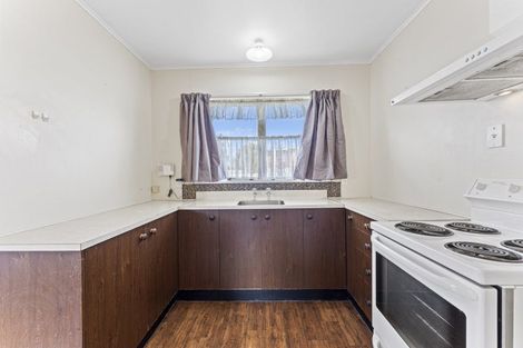 Photo of property in 2 Havelock Avenue, Highbury, Palmerston North, 4412