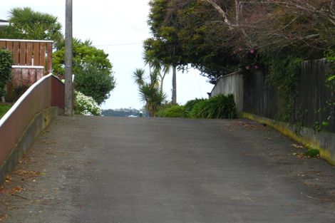 Photo of property in 13e Wallace Place, Westown, New Plymouth, 4310