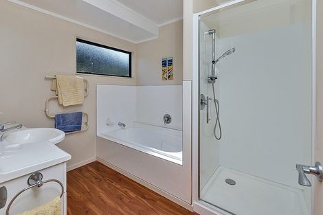 Photo of property in 8 Sanctuary Park Lane, Tamaterau, Whangarei, 0174