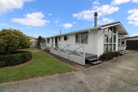 Photo of property in 64 Edinburgh Terrace, Foxton Beach, Foxton, 4815