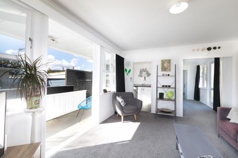 Photo of property in 1/400 Fergusson Drive, Heretaunga, Upper Hutt, 5018