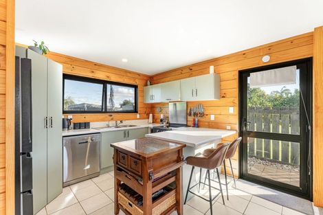 Photo of property in 124b Dickson Road, Papamoa Beach, Papamoa, 3118