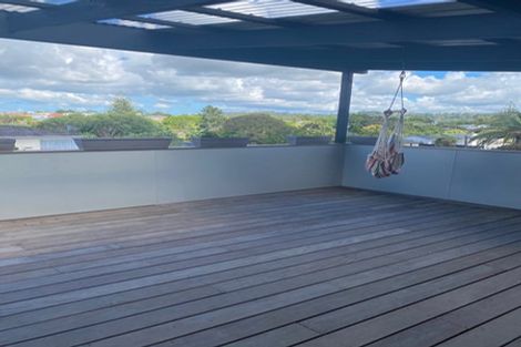 Photo of property in 1/32 Hellyers Street, Birkdale, Auckland, 0626