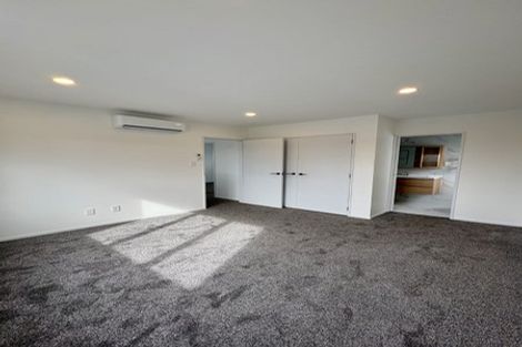 Photo of property in 14b Elcoat Avenue, Te Atatu South, Auckland, 0610