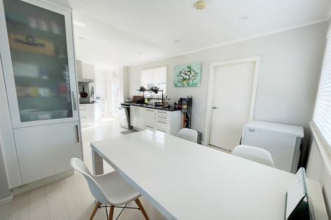 Photo of property in 1/11 Belmont Terrace, Milford, Auckland, 0620