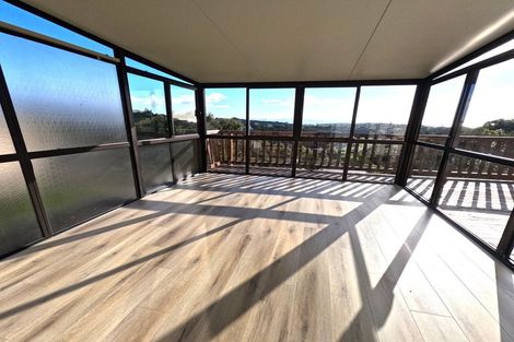 Photo of property in 951 East Coast Road, Torbay, Auckland, 0630