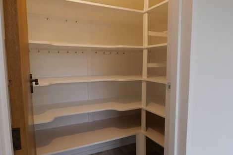 Photo of property in 2 Princeton Road, Raumati Beach, Paraparaumu, 5032