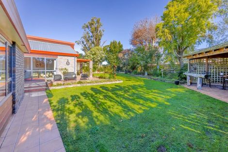 Photo of property in 8 Willow Grove, Waipukurau, 4200