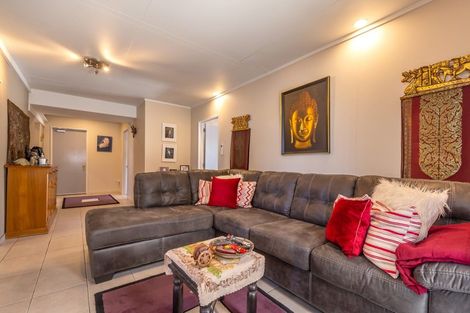 Photo of property in 71a Maces Road, Bromley, Christchurch, 8062