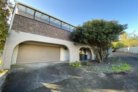 Photo of property in 1/533 Beach Road, Murrays Bay, Auckland, 0630