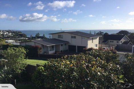 Photo of property in 2/35 Kowhai Road, Mairangi Bay, Auckland, 0630